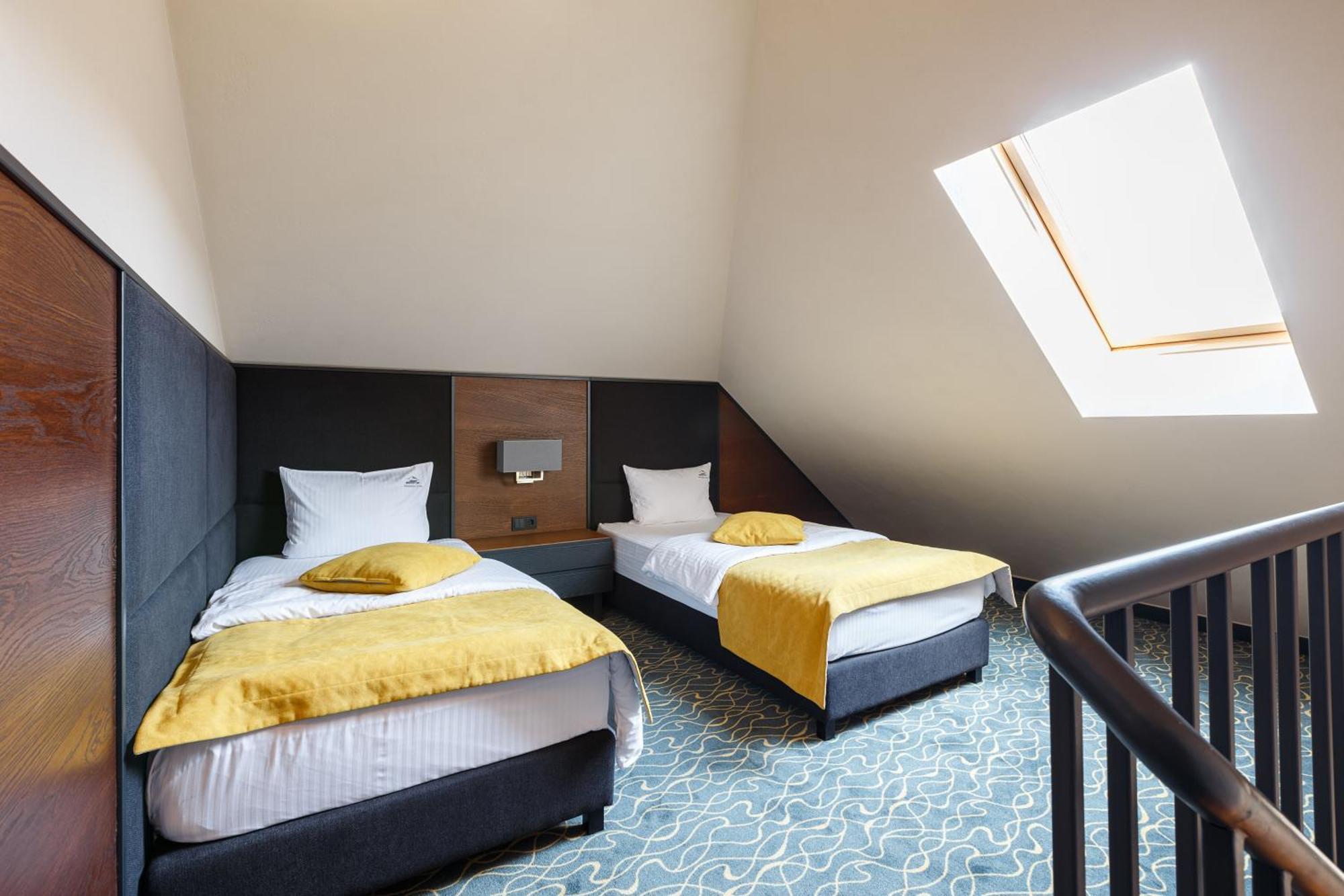 Ведмежа Гора Panorama Spa Resort Yaremche Room photo