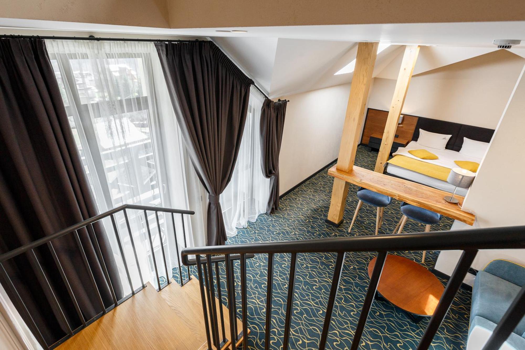 Ведмежа Гора Panorama Spa Resort Yaremche Room photo